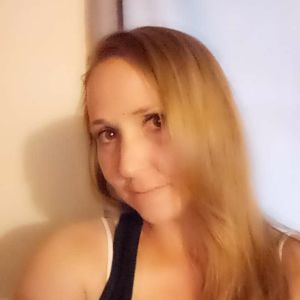 Meet your Posher, Leah